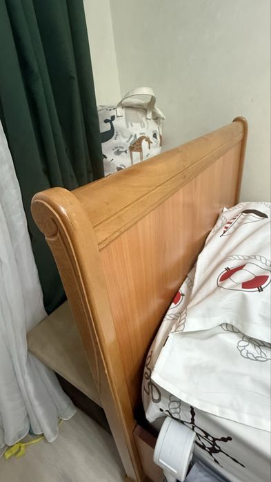 Кровать односпальная 90*200 / дерево