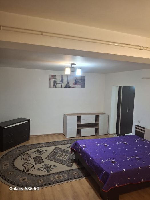 Apartament de închiriat