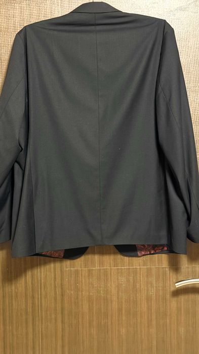 Sacou bărbătesc negru Amonce ca nou ,calitate premium/lux.