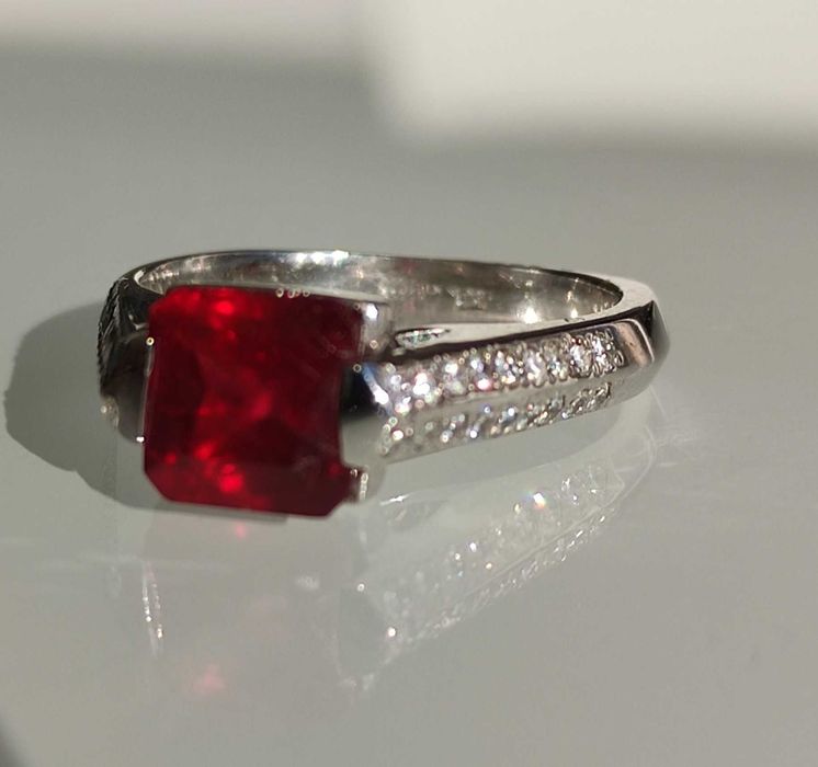 Inel aur 14k cu diamante si rubin 2.31ct