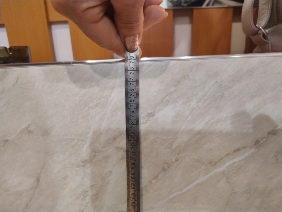 Masa de bucătărie și blat mobila