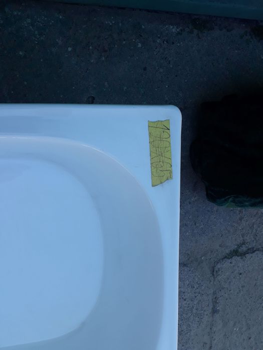 Novaya vanna, ochen udobnaya i ne dorogo.