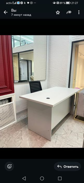 Продам два стола,  две тумбы и журнальный  столик