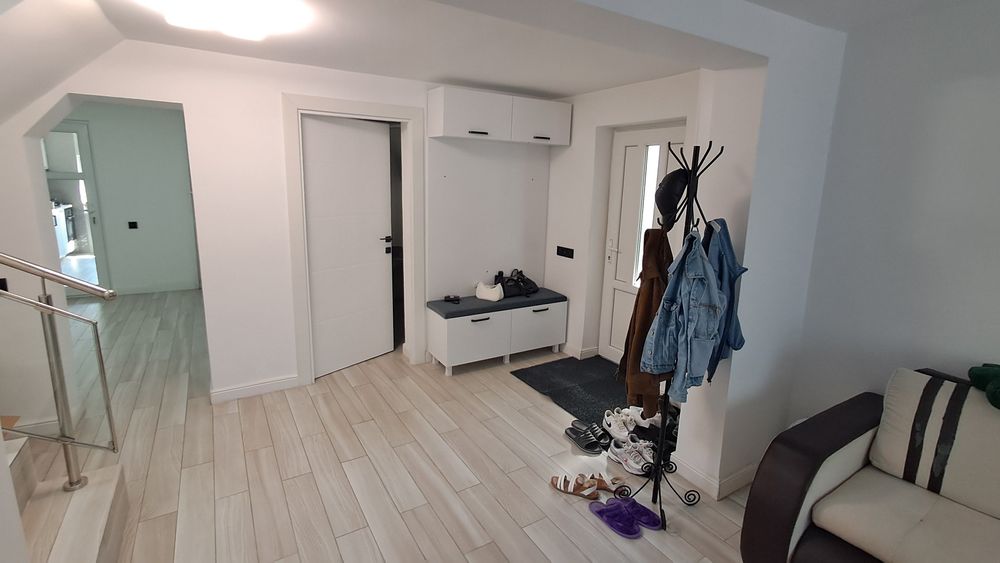 Casa P+1 Romanesti, 125 mp utili, teren 438 mp, complet mobilata(proprietar)