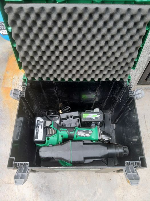 Hikoki Ъглошлайф и Перфоратор