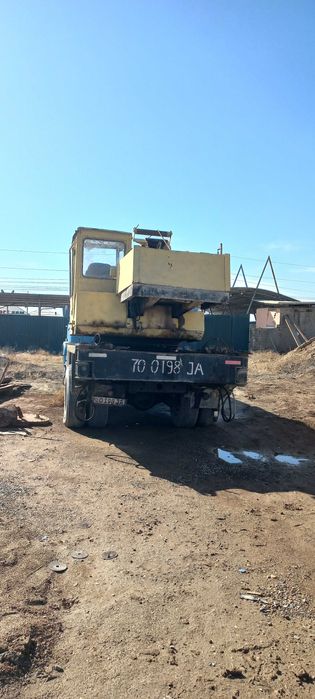 Автокран МАЗ5334