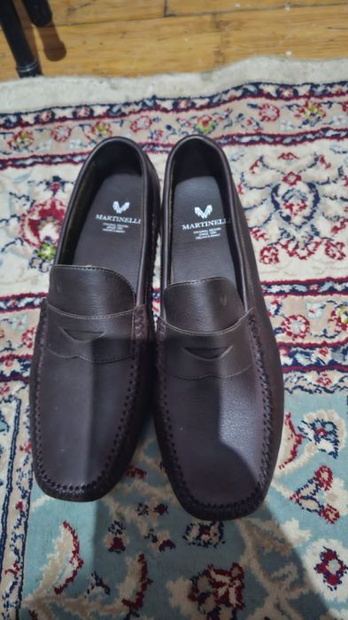 Продаю  обувь почти новый