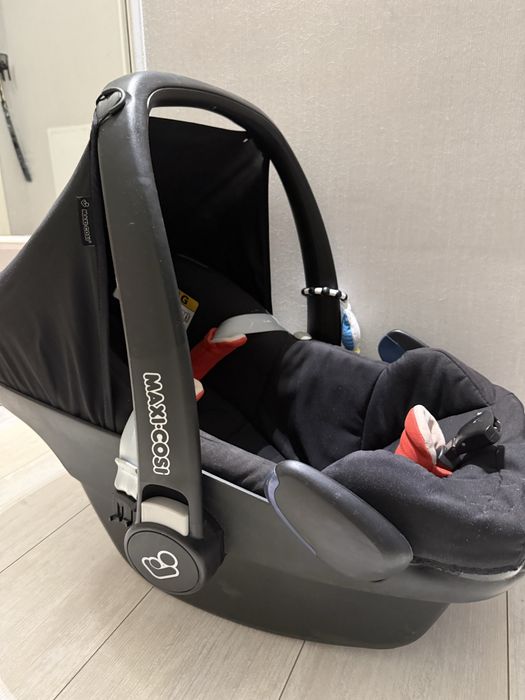 Автолюлька Maxi Cosi