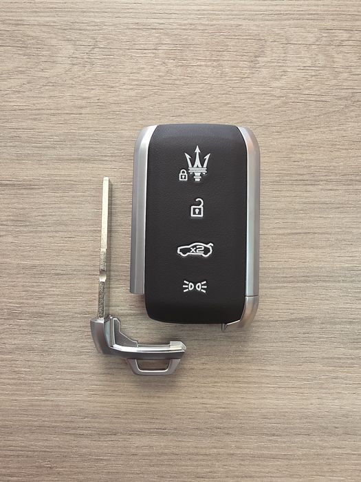 Кутийка за ключ за Maserati Grecale