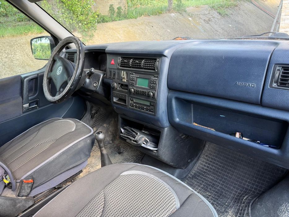 VOLKSWAGEN Caravelle 0 — imagine 5