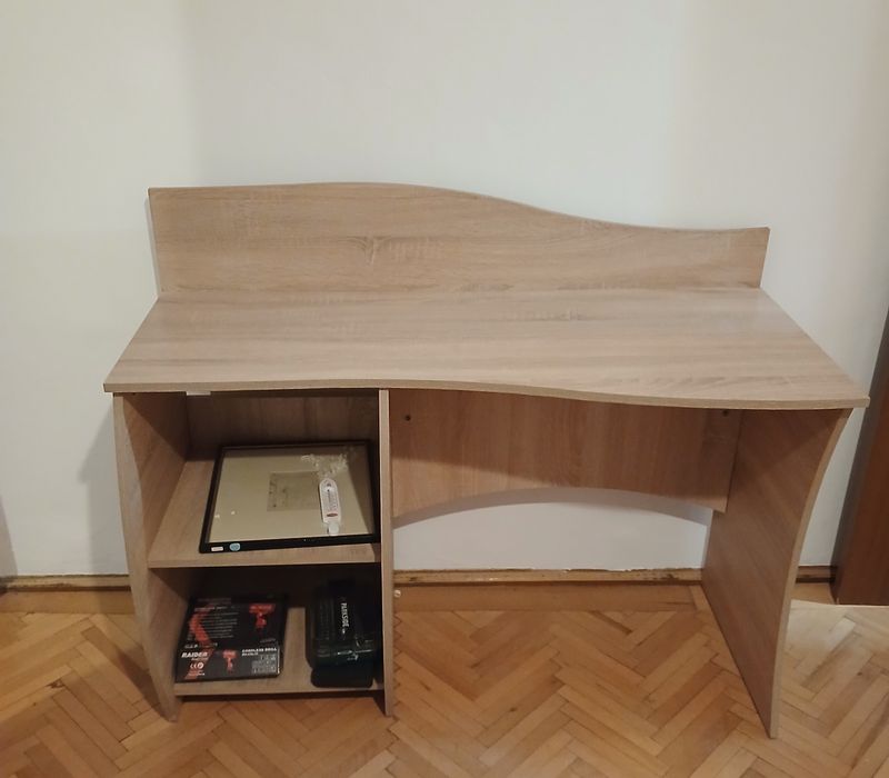 Birou in stare ca nouă