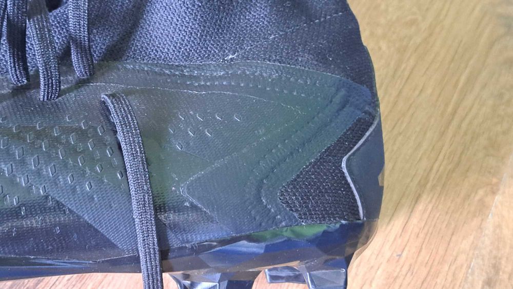 Бутонки Adidas PREDATOR ACCURACY.2-44номер,чисто нови,NIKE-42,5