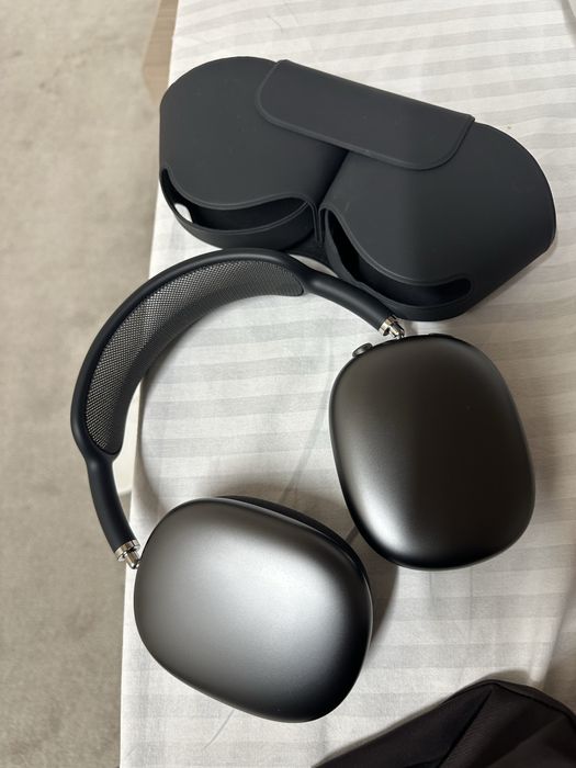 Air pods max черный