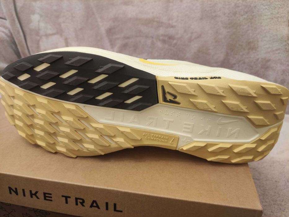Чисто нов Nike gore tex 48.5