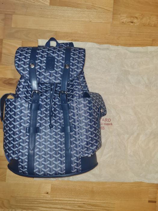ghiozdan goyard.