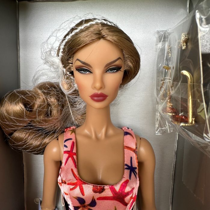Кукла Integrity Toys. Natalia Fatale. Bombshell Beach.