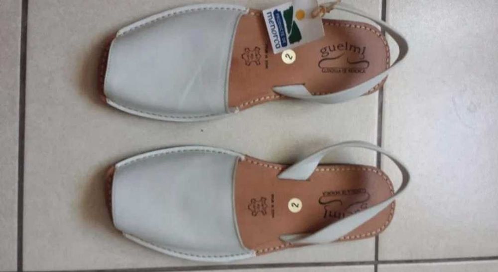 Sandale unisex.albe.mar.42