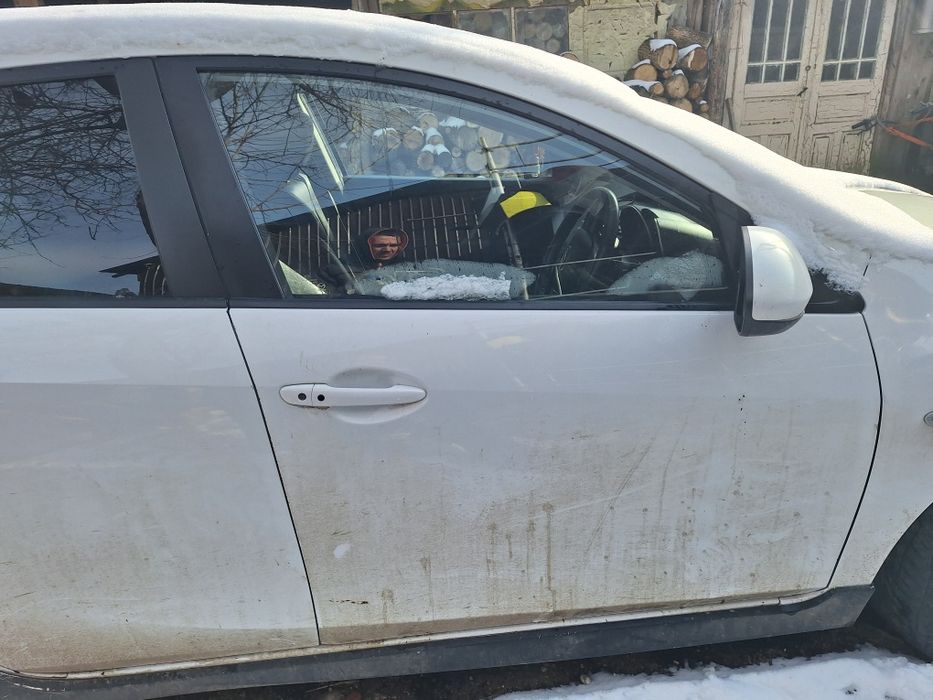 Dezmembrari Mazda 3 2.2 diesel an 2012