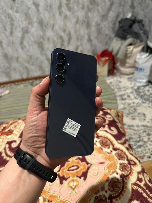 Обмен на айфон  самсунг а55 257гб