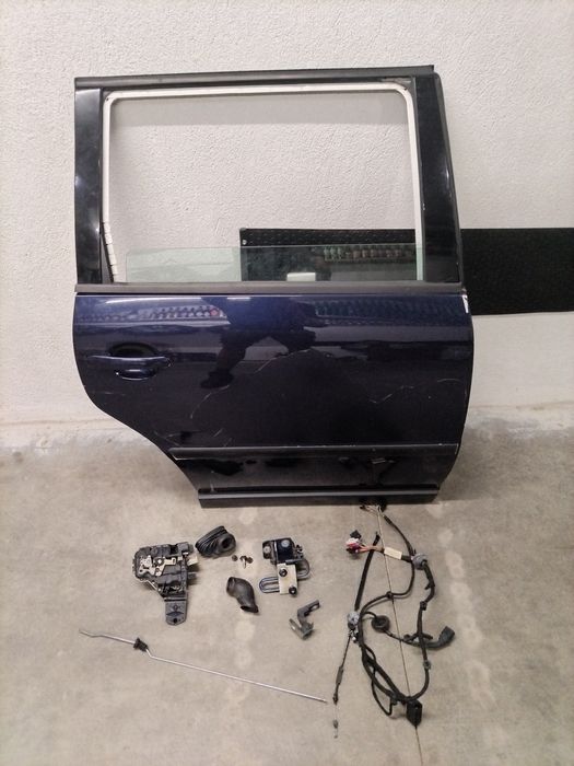 Задна Врата на части Vw Passat B5, дясна