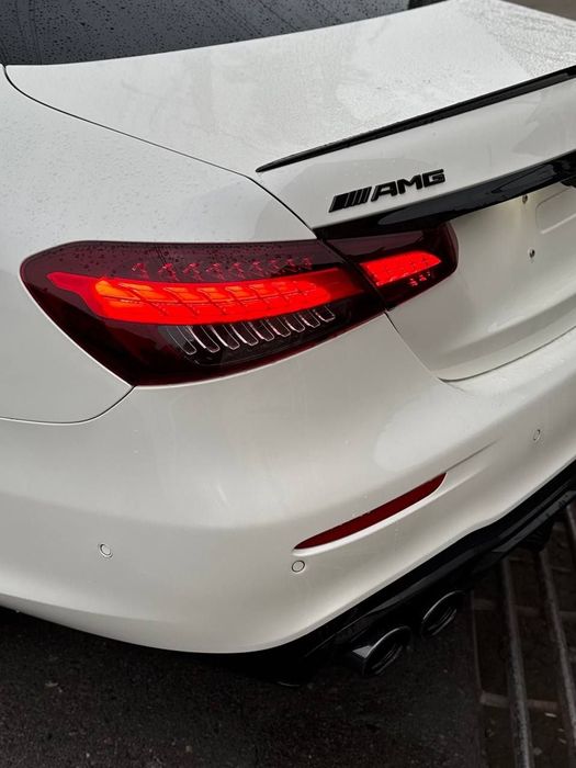 Mercedes-Benz w213 e53