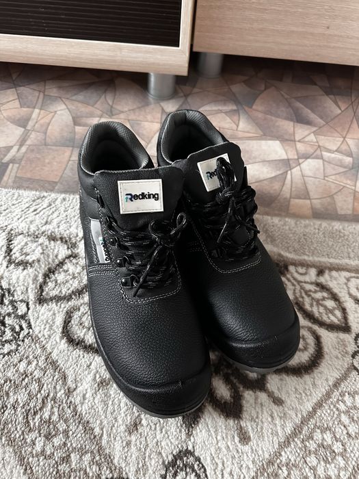 Продам ботинки рабочие, новые