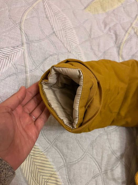 Продавам дамско зимно двулицево яке