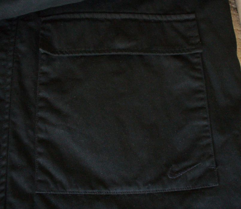 Мъжко есенно-зимно яке NIKE