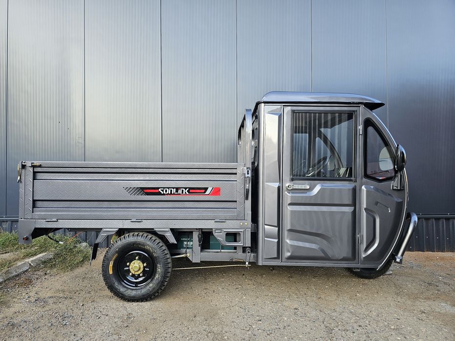 Электро-трицикл с кабиной