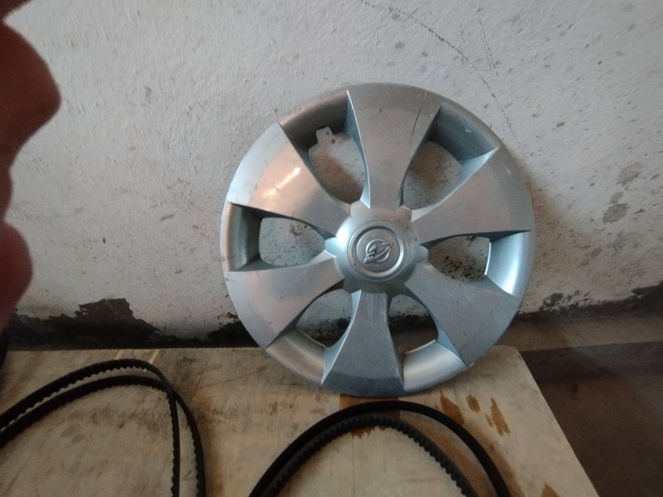 Продаются запчасти для машины состояние отличное