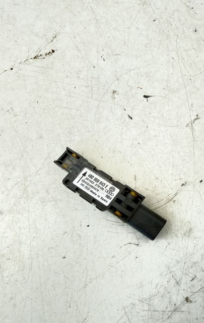 Senzor impact 4B0959643E Volkswagen VW Touareg generatia 1 7L