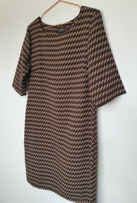 Vand rochie maro