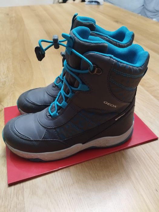 Ghete Geox mărimea 34