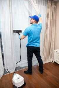 Быстрая и качественная стирка шторы. Работаем со всеми типами тканей.