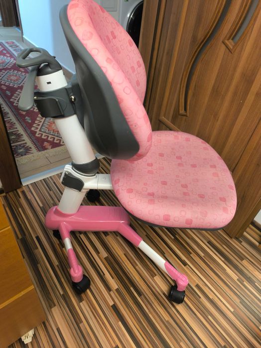 Birou și scaun reglabile, fete