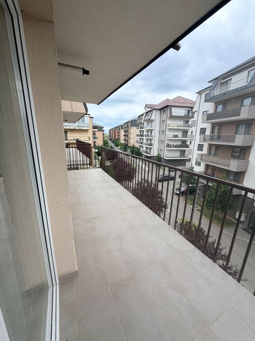PF închiriez apartament în BetaResidence în  Chinteni – Strada Siretului