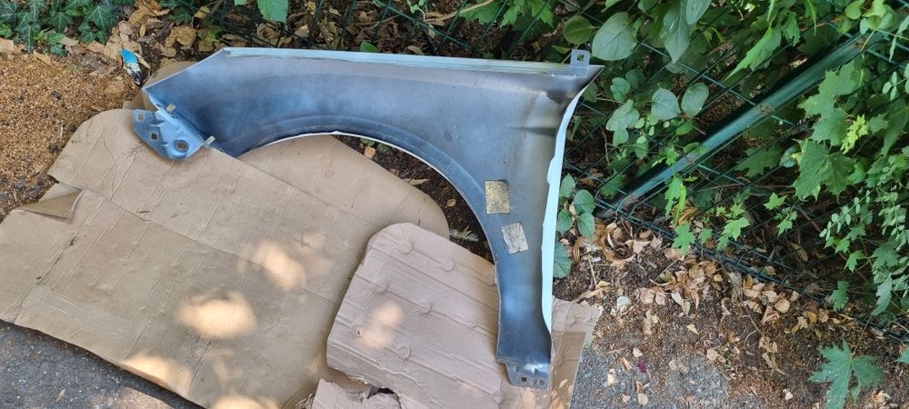 Aripa dreapta fata ford focus mk3.5 (facelift) frozen white