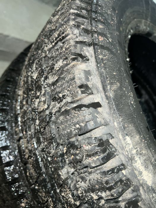 Продам шины 215/65/16