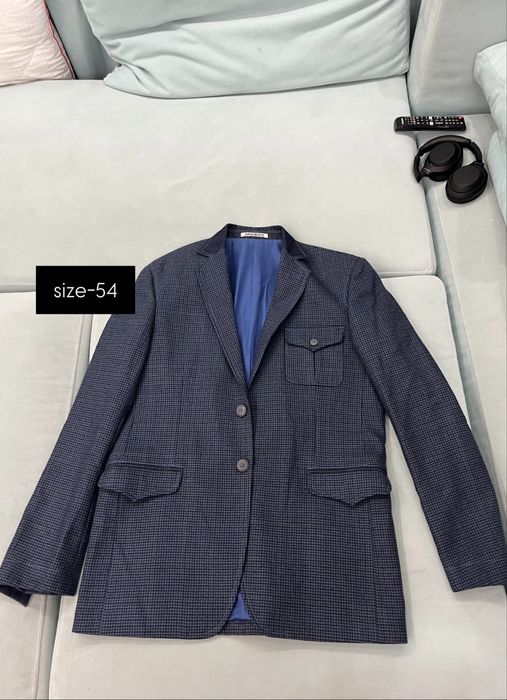 мужские пиджаки.