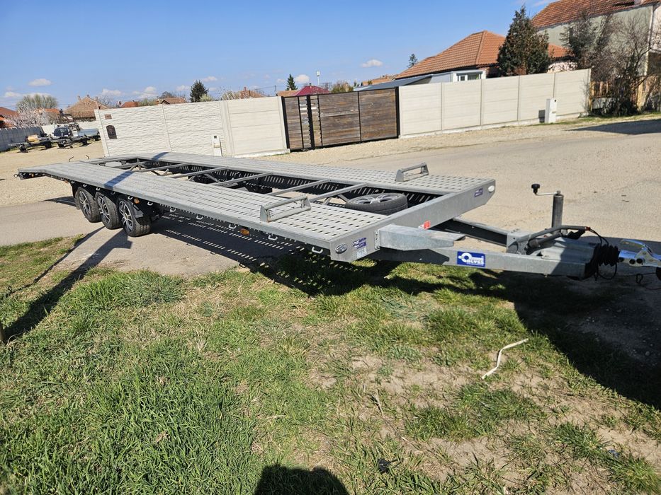 Trailer, platforma 8,5 metri pe 3 axe marca blyss adusa din germania,