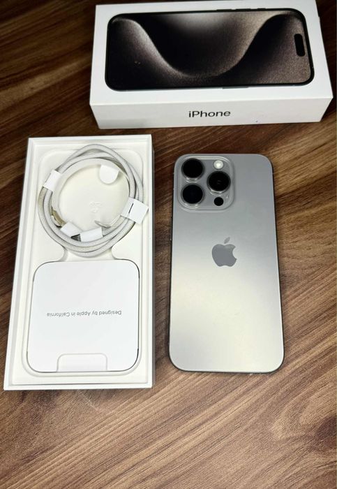 iPhone 15 pro с гаранция