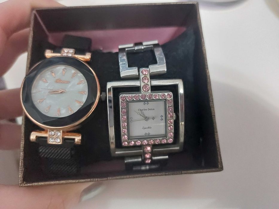 Модерен комплект: Два часовника за всеки повод!