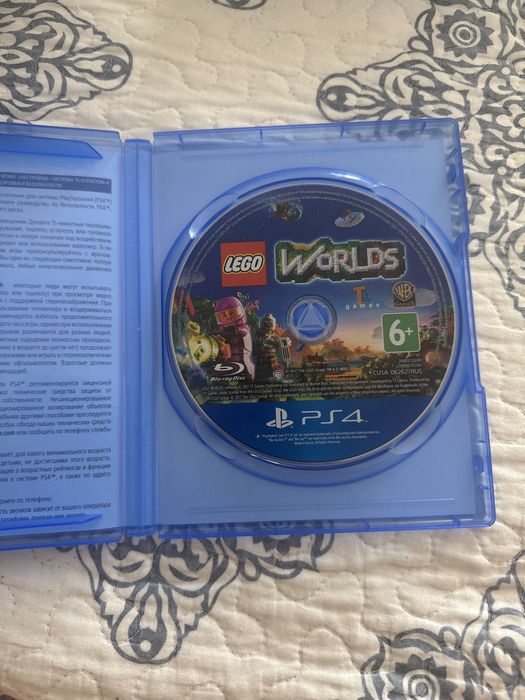 Lego Worlds игра на  PS 4