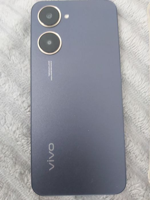 Vivo Y03 продам.