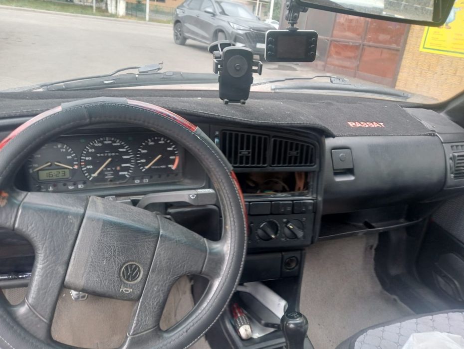 Продам пассат б3