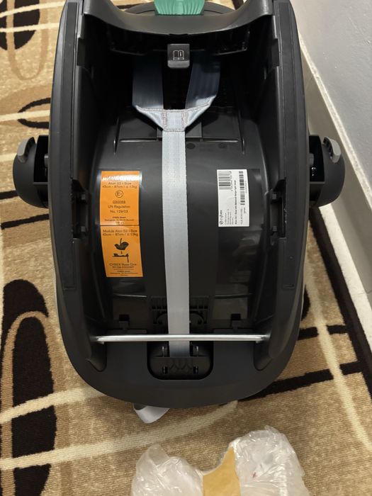 Стол за кола Cybex aton b2 i-size