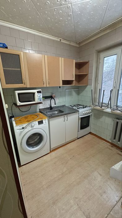 Продается 2-х комн в 16 м-е 39 дом