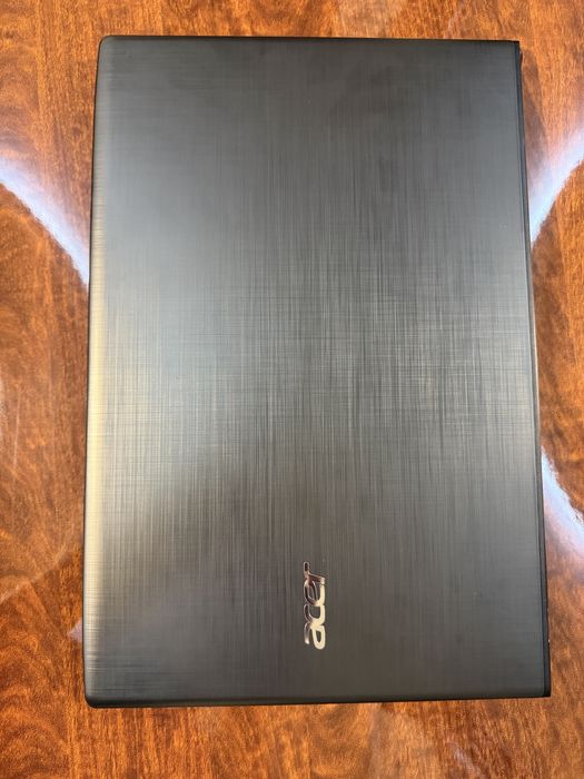 Noutbook ACER sotiladi