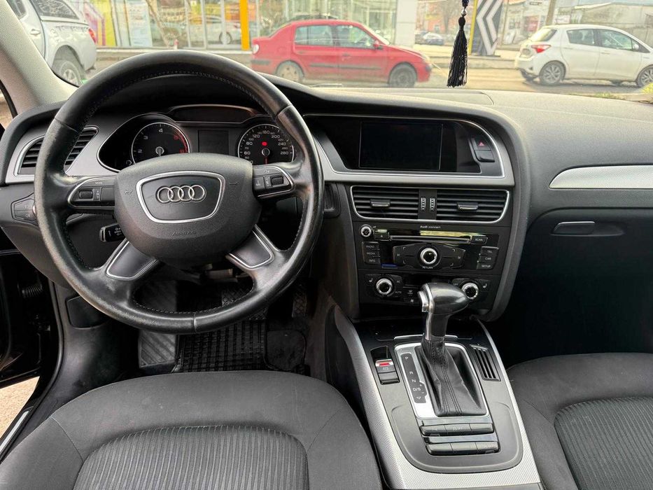 Audi A4 B7 Limuzina, SE VINDE, intretinuta, masina personala, toate reviziile la zi.