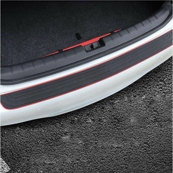 Лайсна Протектор гумен за багажник 90 x 7cm с червен кант №3054